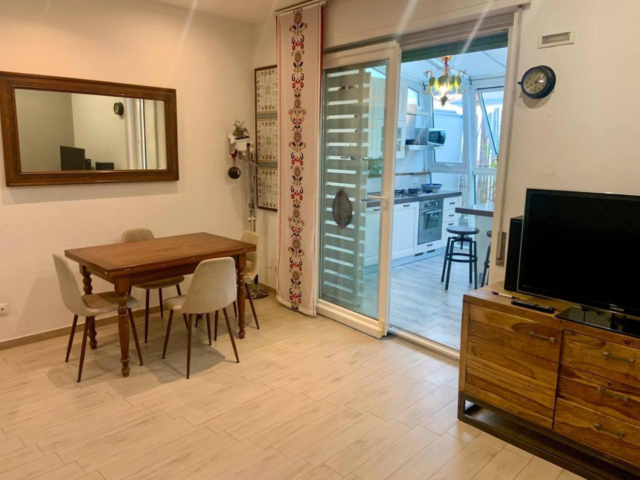 Aleri - Zona Pedonale Appartement Viareggio